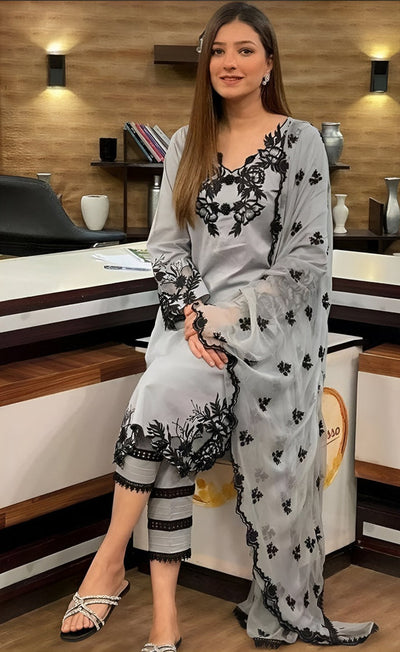 3PC Embroidered BP00038